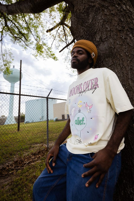 Moons Over Applecity tee